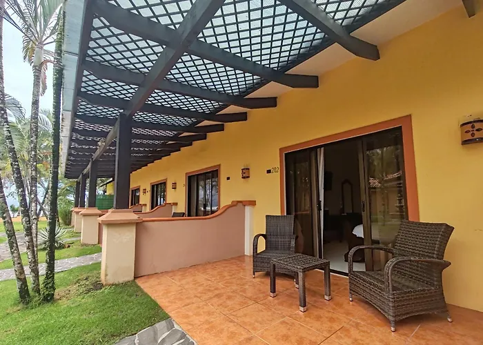 Marenaz Oceanfront Resort