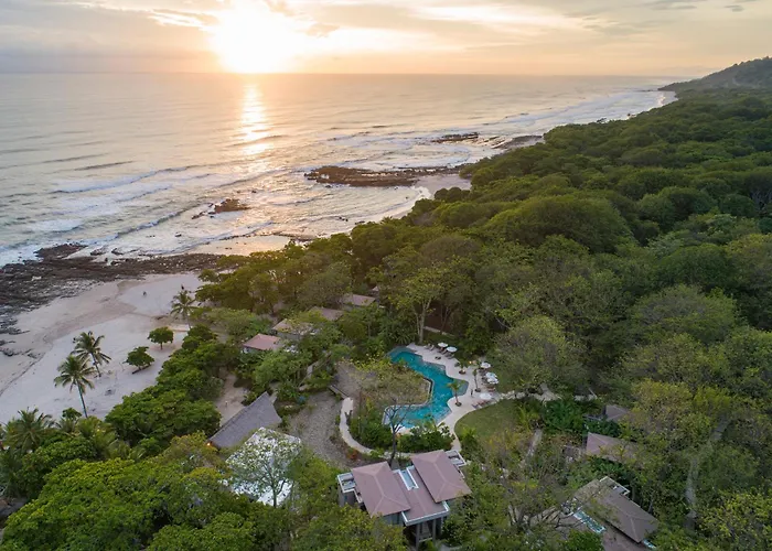 Hotel Nantipa - A Tico Beach Experience