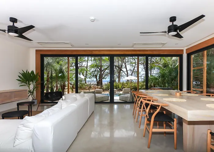Hotel Nantipa - A Tico Beach Experience