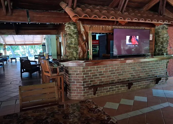 Lodge Barka Lounge