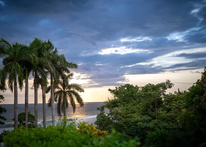 Azul Hotel & Retreat (Adults Only)